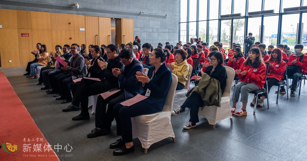 校馆合作共建育人新基地 云顶7610线路检测与青岛宝龙美术馆举办校企合作签约仪式